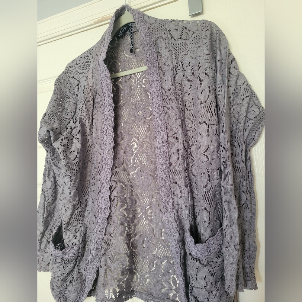 Sacred Threads Womens Gray Floral lace open front cardigan size M Boho